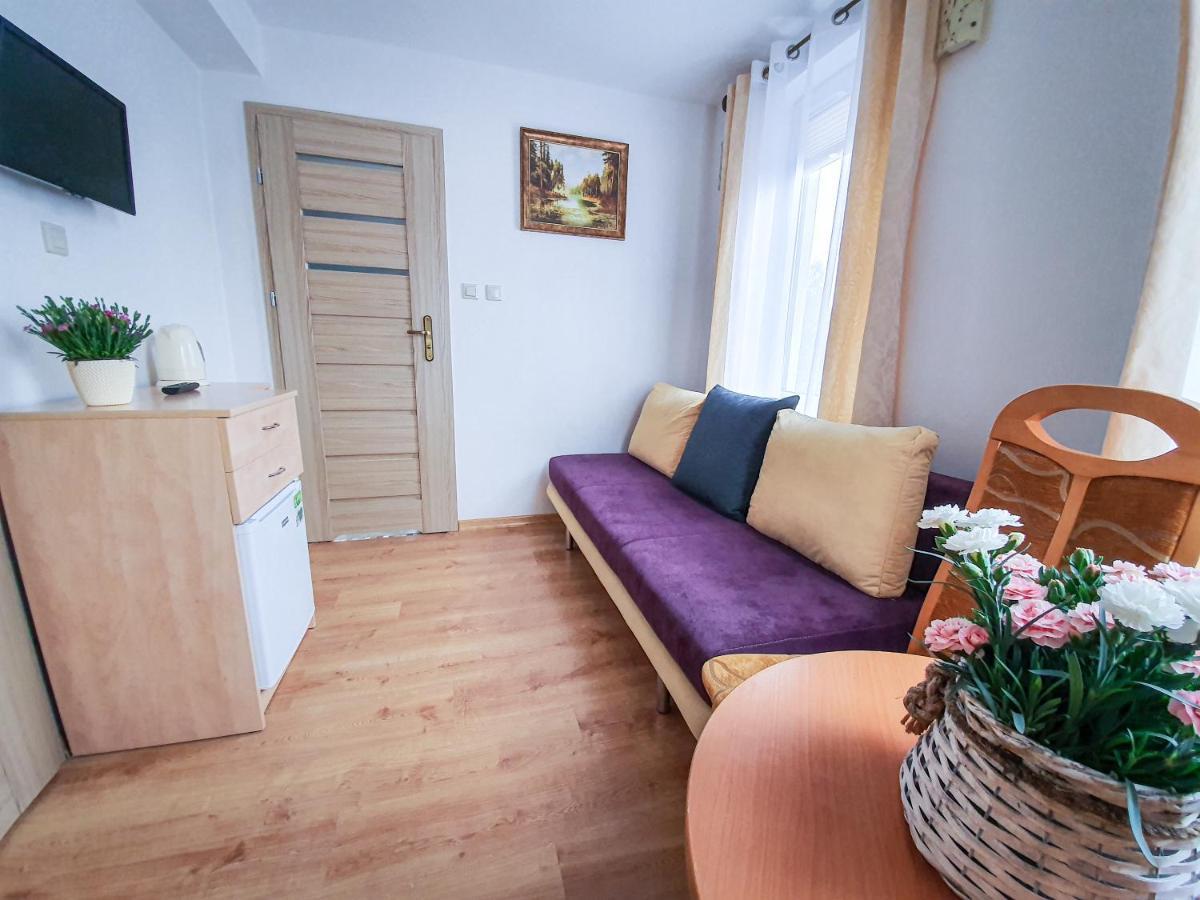 Villa Roza Pokoje & Apartamenty Łeba Extérieur photo