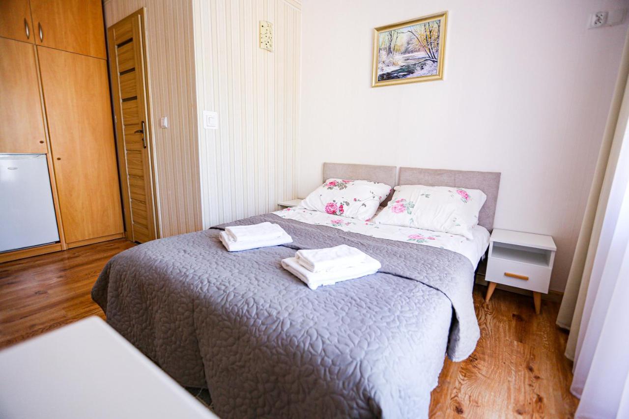 Villa Roza Pokoje & Apartamenty Łeba Extérieur photo