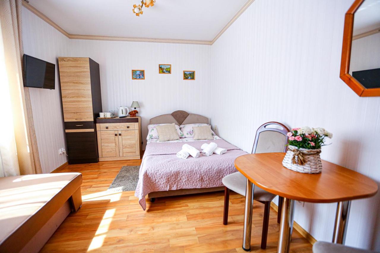 Villa Roza Pokoje & Apartamenty Łeba Extérieur photo